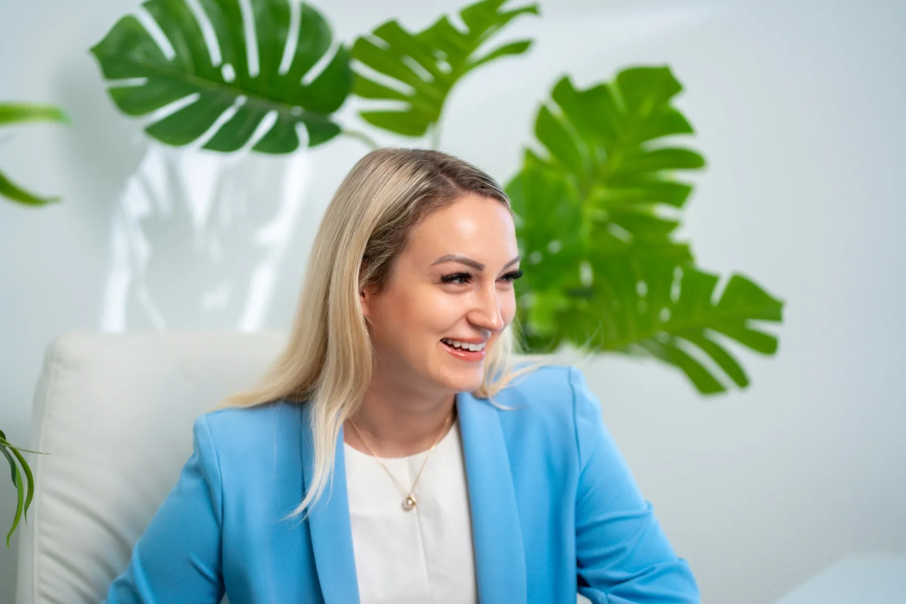 Adri Daniel in conversation, answering client questions